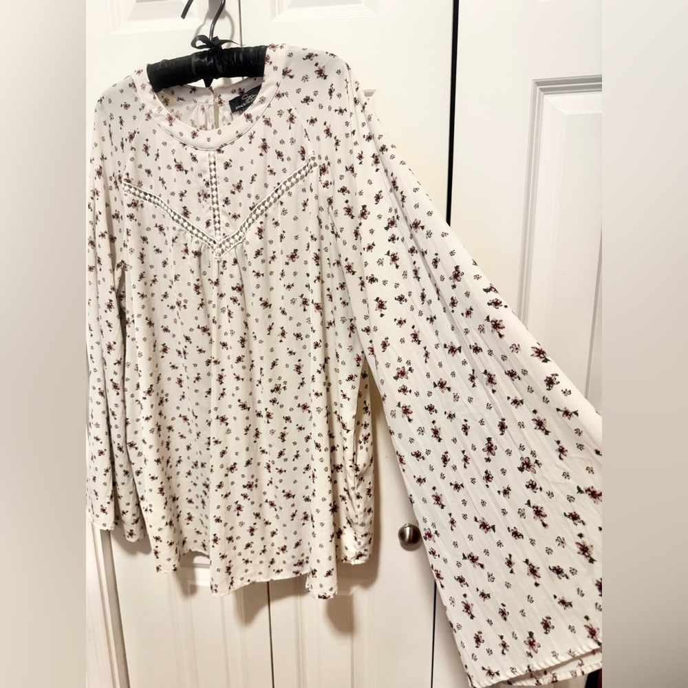 Boho Floral Blouse 2X Flowy Peasant Top Lightweight Cottagecore - Picture 2 of 7